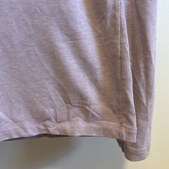 Patagonia long sleeve collared top. - Picture 3 of 7